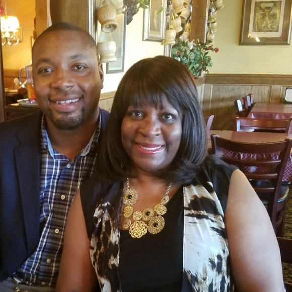 Meet The Posher I'm Actually The MOMMA - Picture 2 of 2